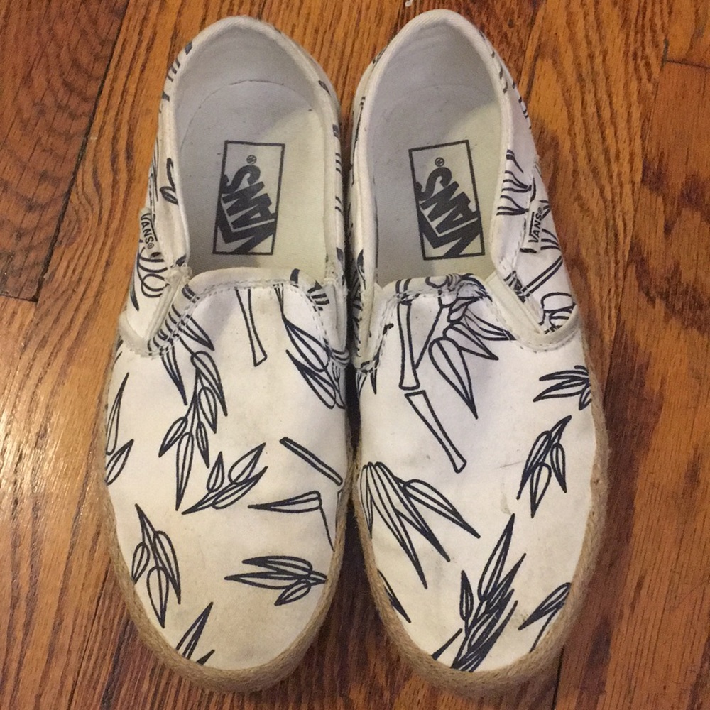 White Vans slip on